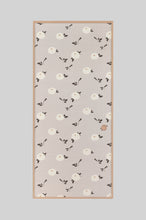 画像をギャラリービューアに読み込む, 万寿菊かほる 白 (manjugiku kaoru) ふすま