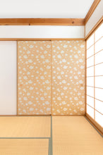 画像をギャラリービューアに読み込む, 桜おどる 薄卵 (sakura odoru) ふすまリメイクシート