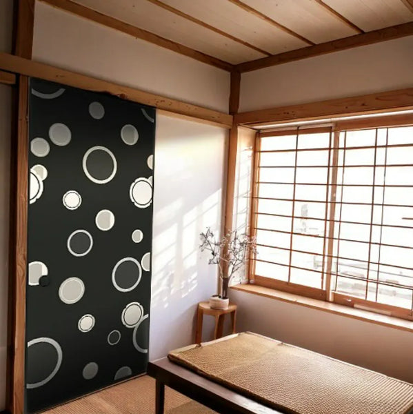 襖リメイクシートの貼り方＆選び方｜和室をおしゃれに変えるDIYアイデア集