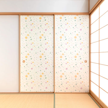 <span class="title">shikiarare<span class="top_none">　四季あられ</span></span>
