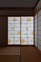 画像をギャラリービューアに読み込む, 引き手 黄 (hikite) 障子紙
